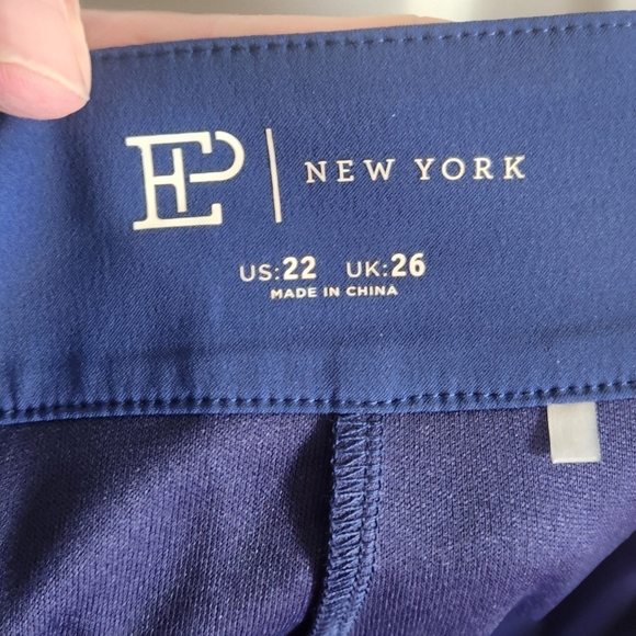 EP New York Skort - Picture 4 of 4